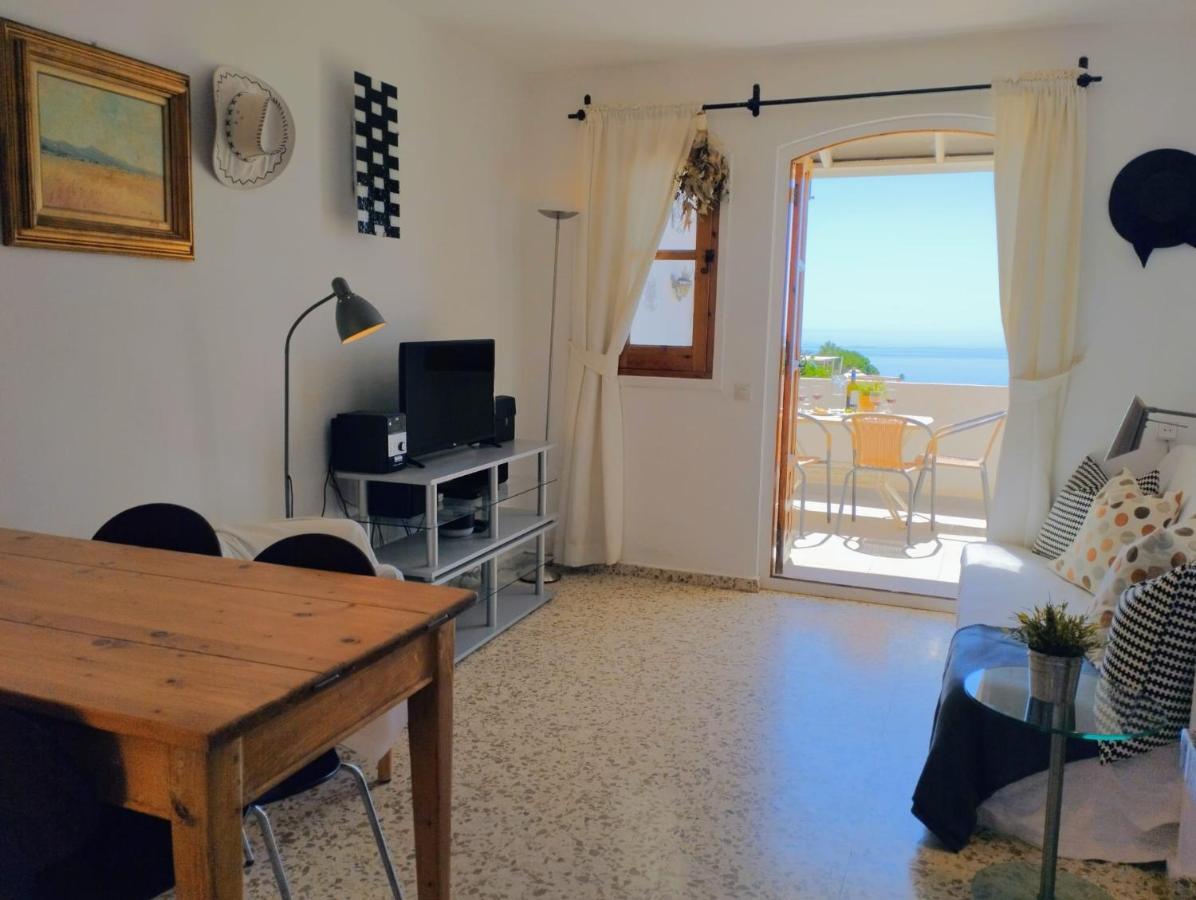Lovely 2 Bedroom In Capuchinos, San Juan De Capistrano, Nerja Exteriör bild