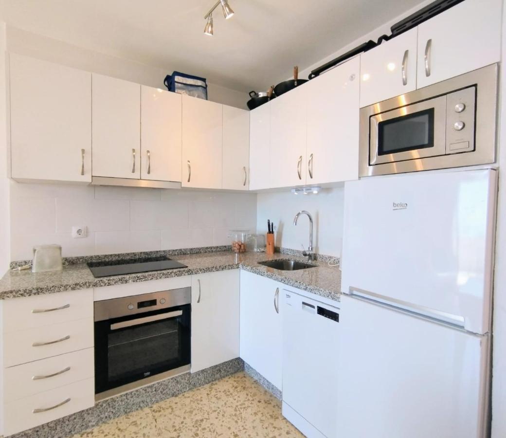 Lovely 2 Bedroom In Capuchinos, San Juan De Capistrano, Nerja Exteriör bild